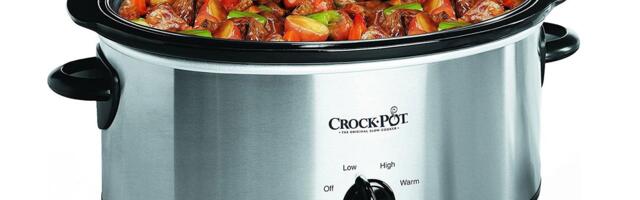 Over 35,000 Amazon Reviewers Love This $30 Crock-Pot Slow Cooker and So Will You