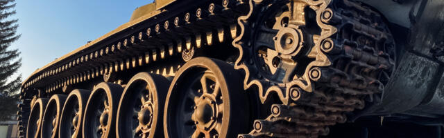 What Are The Belts On Military Tanks Called And How Do They Work?