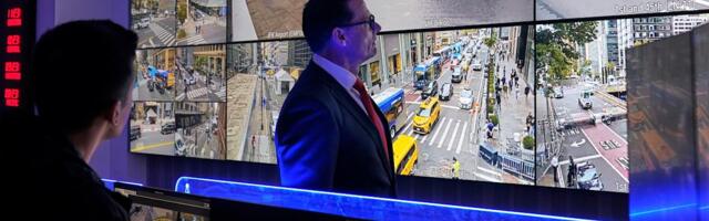 The Secret Service seized a network capable of shutting down New York City's cell service