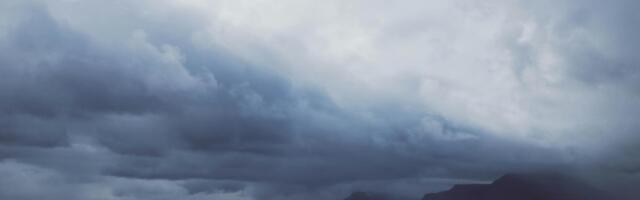 Homeowners Urged to Prepare for Powercuts Ahead of Storm Éowyn