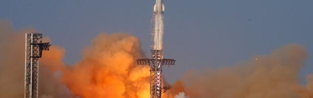 SpaceX heads to $400bn valuation in share sale