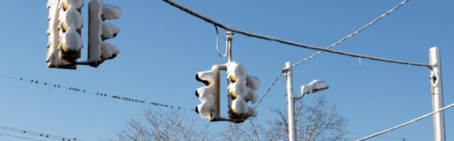 What Those Little Scoops On Top Of Traffic Lights Are For