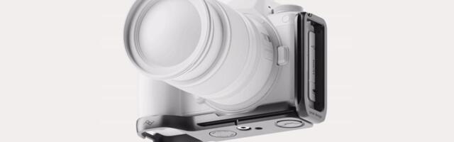 Peak Design’s modular Field Bracket has a finder tag built-in