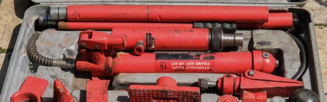 What Type Of Tool Is A Porta Power And How Do You Use It?