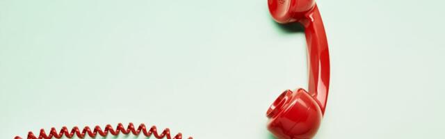 The landline phone is making a comeback and your brain will thank you