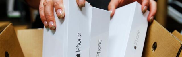 Apple’s Second-Biggest Supplier Says to Expect Empty Shelves Due to Trump Tariffs