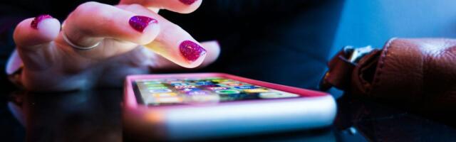 Your next iPhone might lose the cutout in Apple’s all-screen iPhone 2027 leak