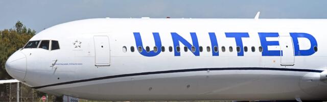 United Airlines flights delayed nationwide after 'technology issue'