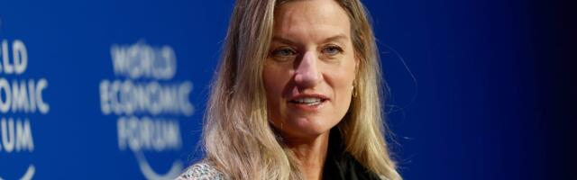 24 retail CEOs made as much in a day as their typical employee earned in a year — and a big one didn't