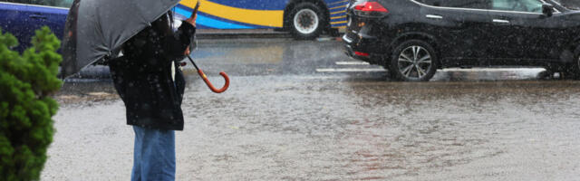 New York City under state of emergency as heavy rains bring flooding