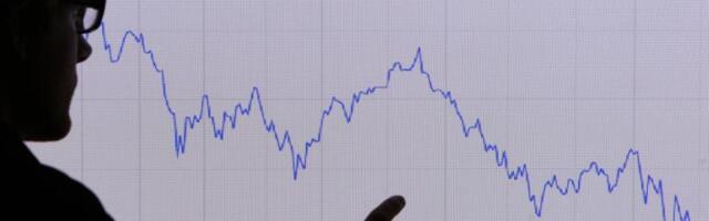 Bitcoin's ‘Inevitable’ Dip Below $100K Could Be Last Chance to Buy at That Level: Standard Chartered