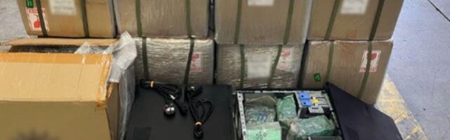 Smuggler packs 200 pounds of meth into PC cases, gets busted — Australian Border Force foil drug smuggling plot