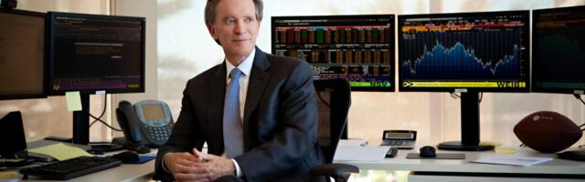 Gold is suffering its worst drop in 12 years: Billionaire investor and 'bond king' Bill Gross thinks the top may be in