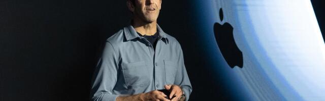 Apple's New CEO Is a Hardware Guy. That's Actually Good for Apple's AI Plans