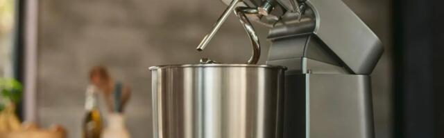 The Ooni Halo Pro Spiral Mixer Is an Epic Splurge for Dough Enthusiasts