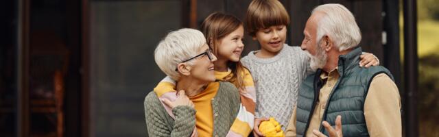 If you want your grandchildren to actually like you, stop these 9 grandparent behaviors