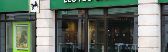 Crypto scams surge by 23% this year says Lloyds Bank