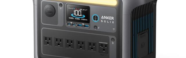 The Anker SOLIX C1000 Portable Power Station Is $449, Down From $999, for Black Friday
