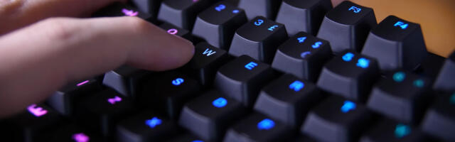 What Are Optical Keyboard Switches And What Benefits Do They Offer Gamers?