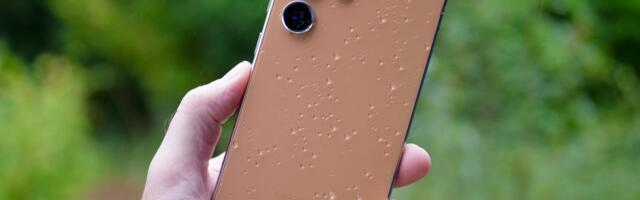 The Galaxy S26 Ultra is a stunner, but it’s two-year old sibling is still kicking it just fine for me