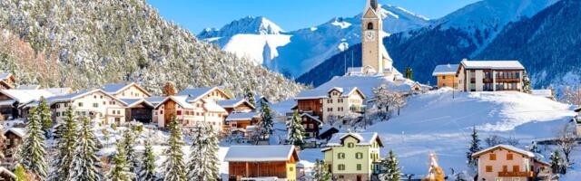 The Holidays Are Approaching. Here's How to Save Money for Travel Using ChatGPT