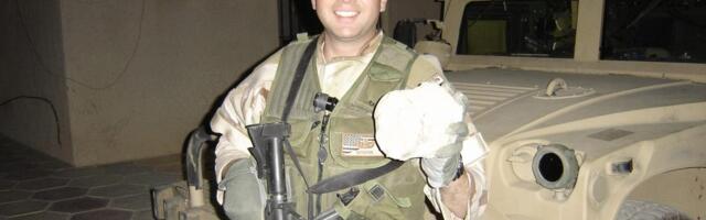 Former Air Force bomb disposal officer says what Hollywood gets wrong about the job: 'It's like being a surgeon — except if you fail, then you die.'