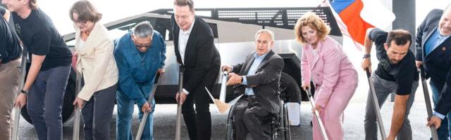 The Electric: Tesla’s Rivals Are Missing a Big Opportunity to Slash Battery Costs