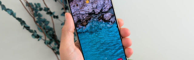 Wallpaper Wednesday: More great phone wallpapers for all to share (September 25)