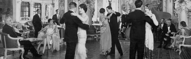 Vintage photos show what life really looked like in the 1920s