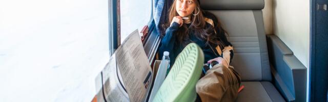 I booked a $400 roomette on a 15-hour overnight Amtrak train. I made 4 mistakes I won't repeat on future rides.