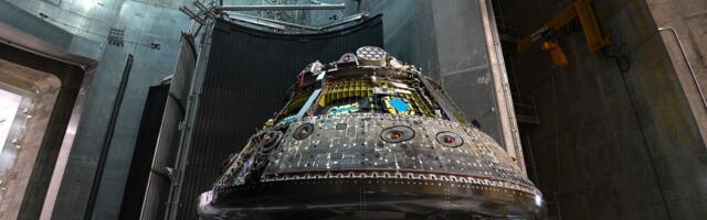 Watch NASA’s Moon Capsule Violently Break Apart During Abort Test