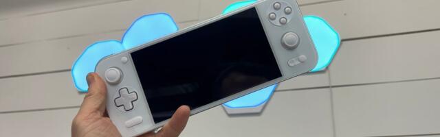 This Handheld Gaming Device Has Promise, but One Fatal Flaw Holds It Back