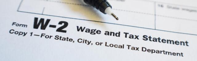 Still Haven't Gotten Your W-2 Forms? Here's How to File Your Taxes