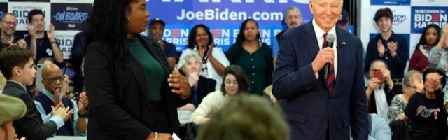 Biden works to shore up the Democratic ‘blue wall’