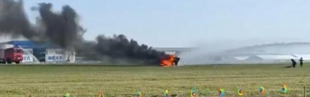 Two ‘Flying Cars’ Collide During Air Show Rehearsal in China