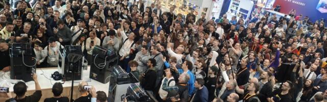 Bambu Lab and Prusa show off new 3D printers at Formnext — H2C dual-nozzle uses Vortek nozzle to eliminate 3D printer 'poop'