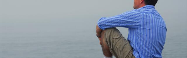 Psychology says the reason most people never change their lives isn’t laziness, lack of discipline, or fear of failure, it’s that the life they have, however unhappy, is the one they’ve learned to put up with, and changing feels scarier than the quiet ache of staying