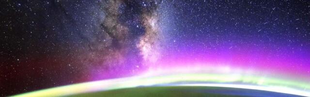Check Out the Coolest Space Photos of 2025: Pink Clouds and Hot Blue Stars