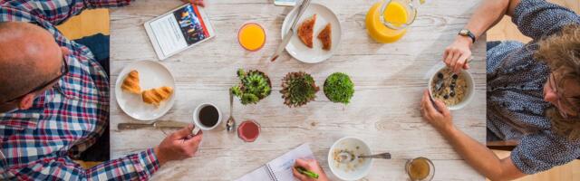 My parents are paying for my younger sister's college, but I had to take out loans. It's unfair and makes me angry.