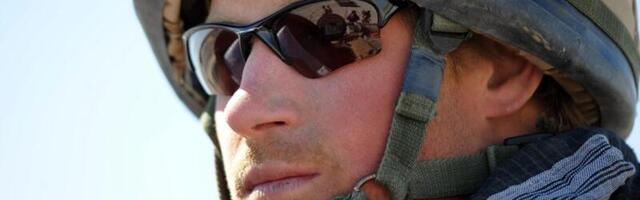 Prince Harry’s ‘Living Legends of Aviation’ award is ‘pathetic’ publicity stunt, says ex-royal navy chief