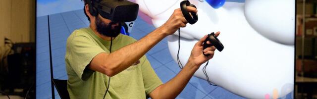 Crash, bang, ow! Virtual-reality injuries rise amid jump in popularity of VR gaming headsets