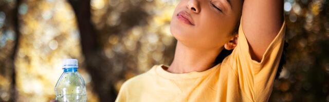 With Heat Advisories, an ER Doctor Explains Heat Stroke Signs and What to Do About It