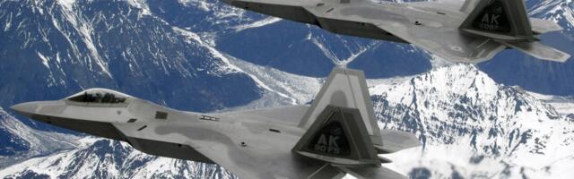 Fighter Jet Pilots Do Something Unexpected While Flying Through Alaska In The Winter Months