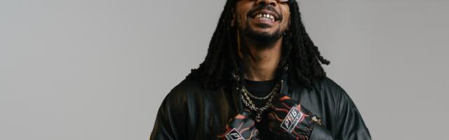 Flatbush Zombies’ Erick the Architect misses his BlackBerry keyboard
