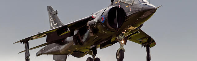 Can Fighter Jets Hover In Place? Here's What You Need To Know