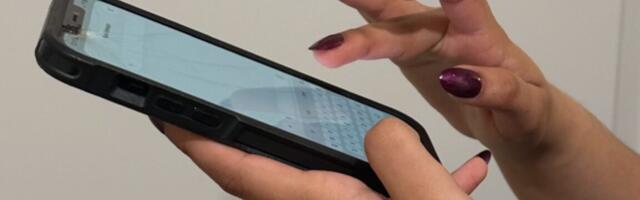 Long fingernails vs. touchscreens: This nail polish could help