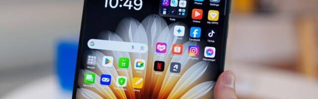 New Oppo Find N5 promo videos focus on the folding screen, drop and water resistance