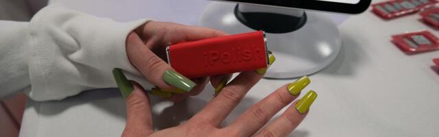 iPolish brings color-changing press-on smart nails to CES