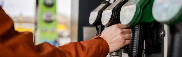 The 1/4 Fuel Tank Rule Could Save You Costly Repairs In The Long Run