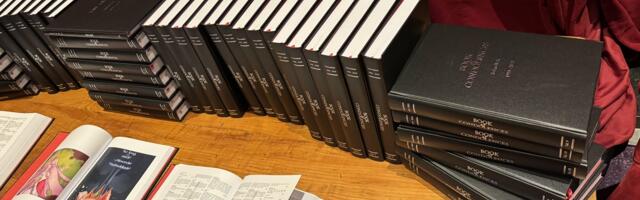 Hypixel created 21 books full of fan condolences for Minecraft’s Technoblade | The DeanBeat